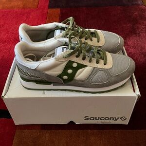 Saucony shoes. 10.5 size men’s.  Shadow Original